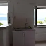 Mono Kai Triangle Trogir